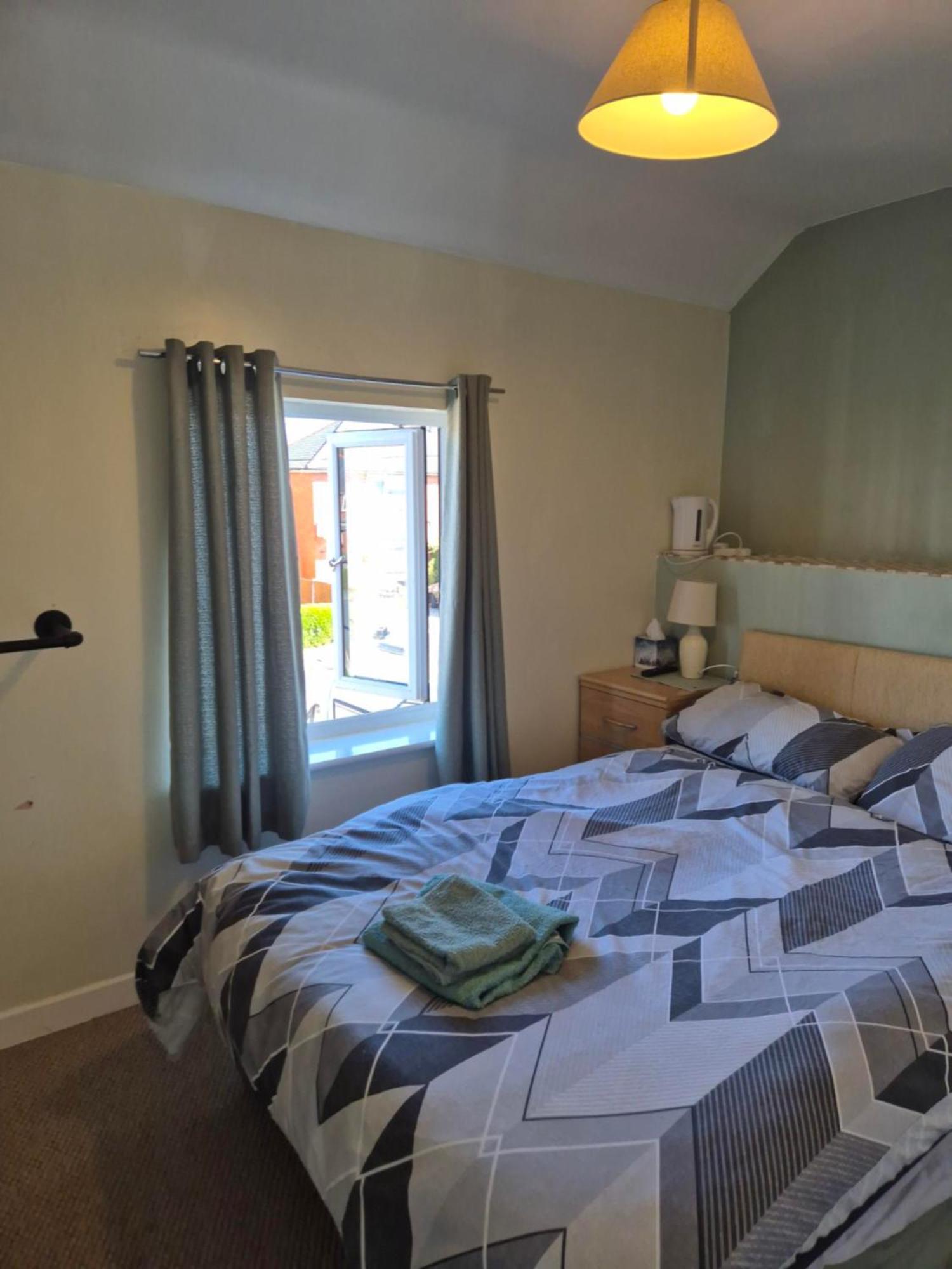 Accomadation Wrexham Exteriér fotografie