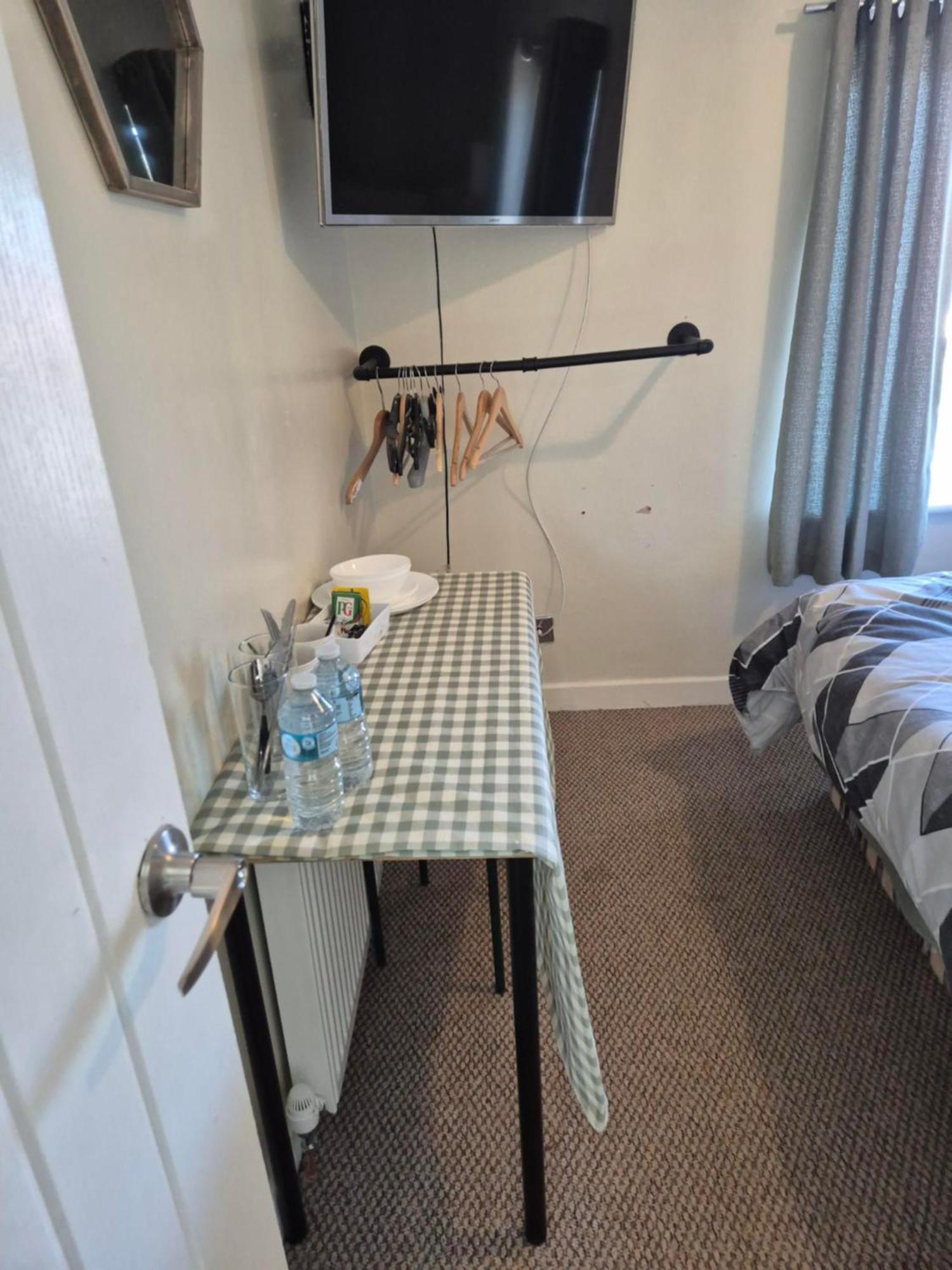 Accomadation Wrexham Exteriér fotografie