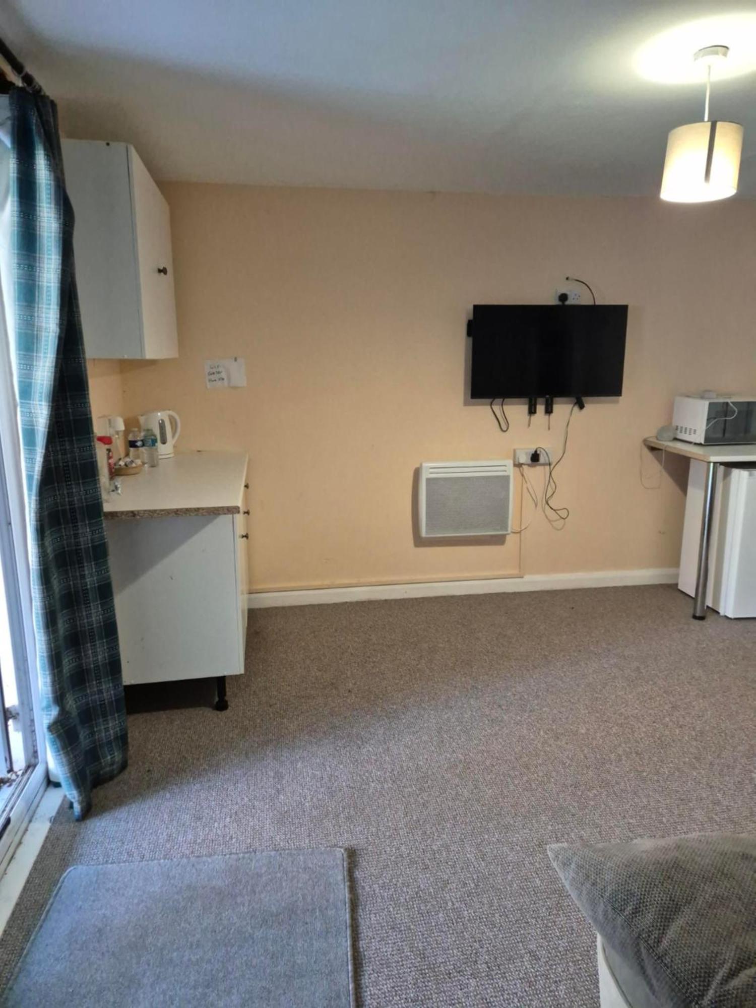 Accomadation Wrexham Exteriér fotografie